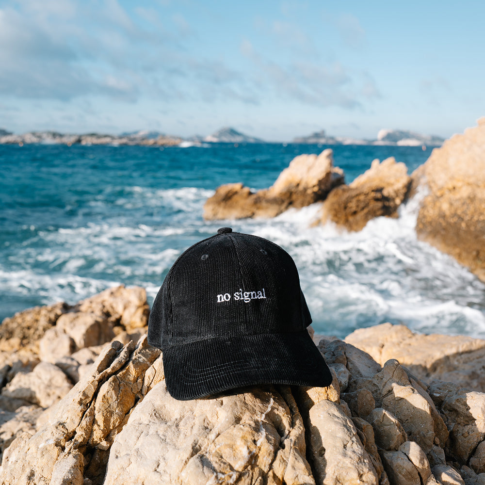 Cappellino "No Signal" – Velluto a coste